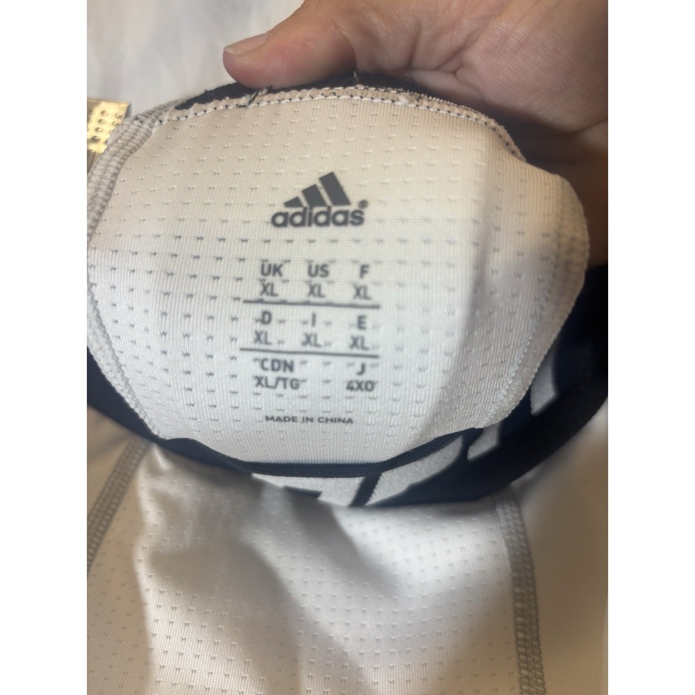 Adidas Men's Tech Fit Compression Padded Football Shorts White Size XL W31 - Picture 4 of 6